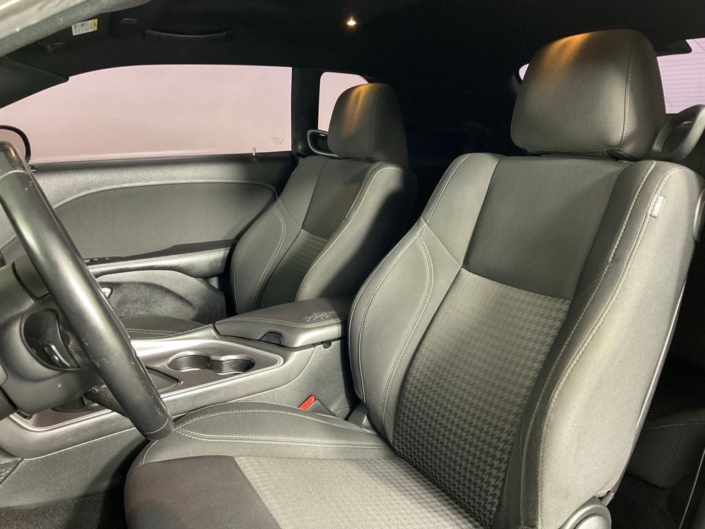 2019 Dodge Challenger SXT ***BLUE CERTIFIED***