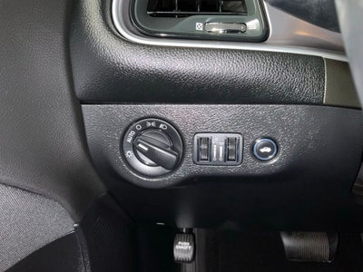 2019 Dodge Challenger SXT ***BLUE CERTIFIED***