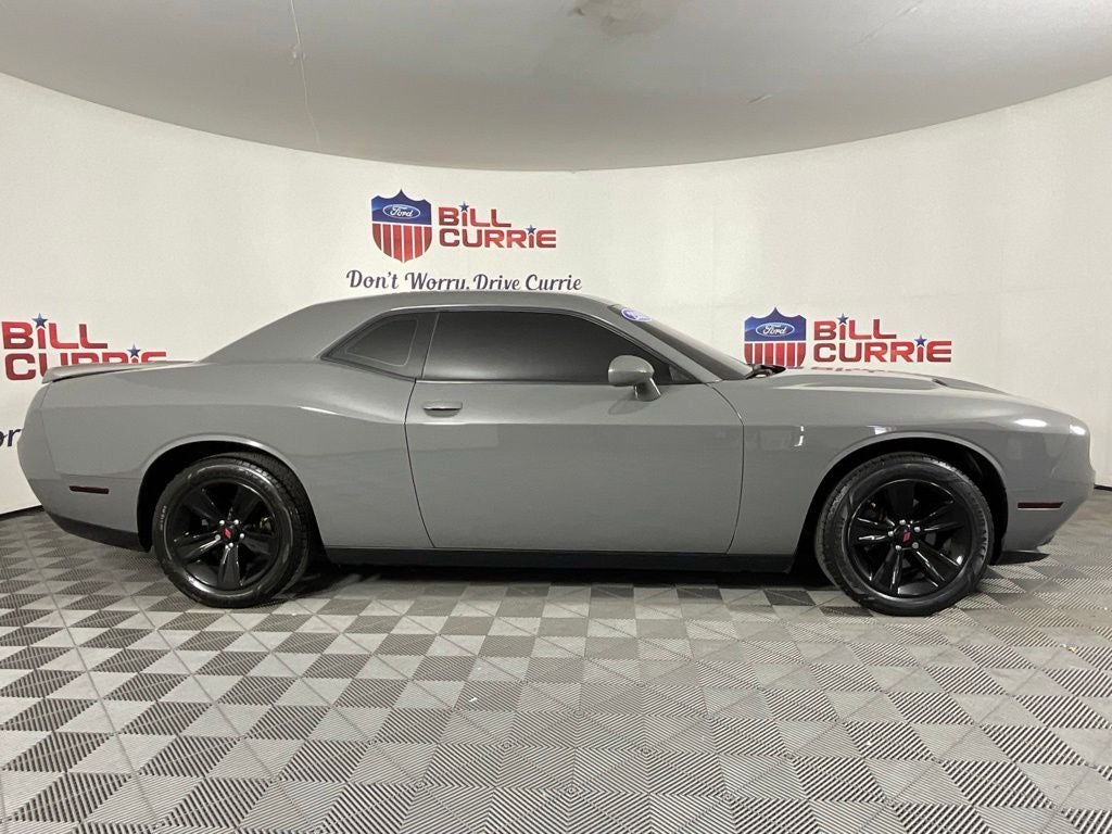 2019 Dodge Challenger SXT ***BLUE CERTIFIED***