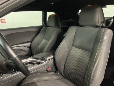 2019 Dodge Challenger SXT ***BLUE CERTIFIED***