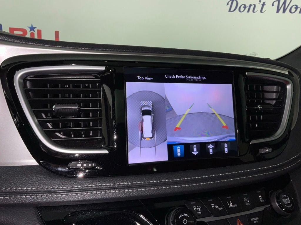 2020 Chrysler Pacifica Limited ***BLUE CERTIFIED***