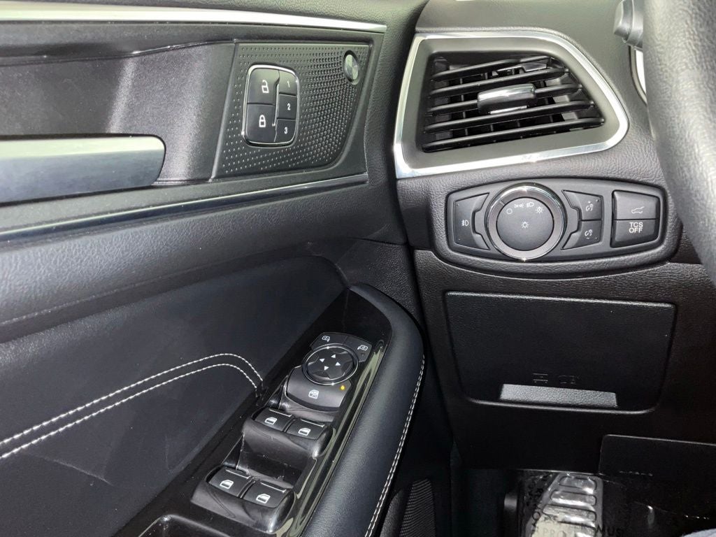 2019 Ford Edge Titanium ***BLUE CERTIFIED***