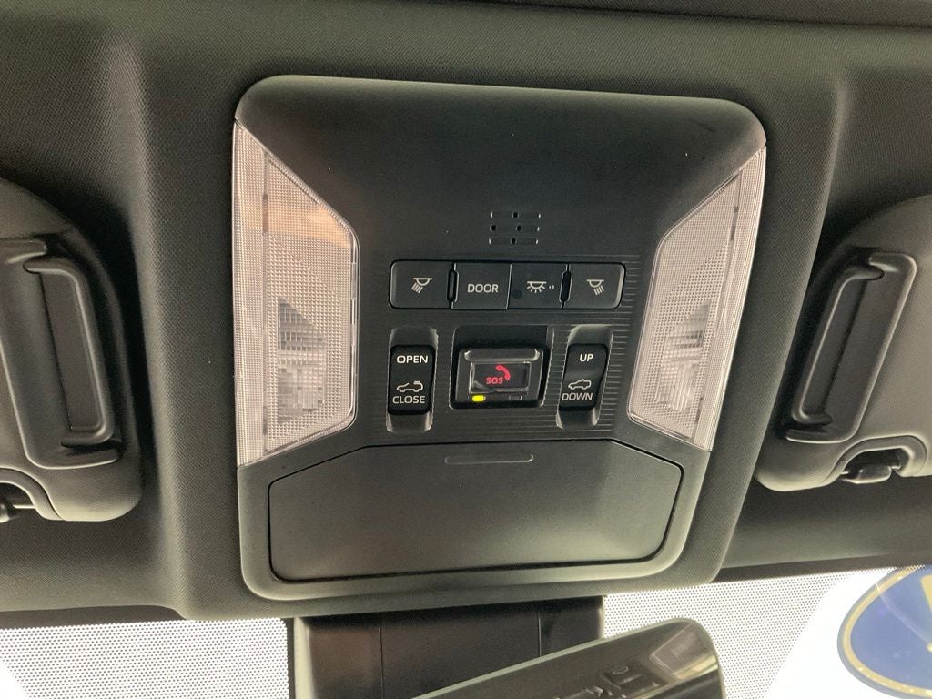 2024 Toyota RAV4 Hybrid XSE ***BLUE CERTIFIED***