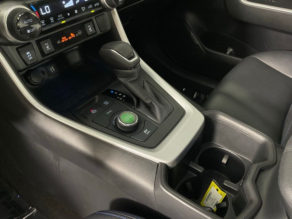 2023 Toyota RAV4 Hybrid XSE ***BLUE CERTIFIED***