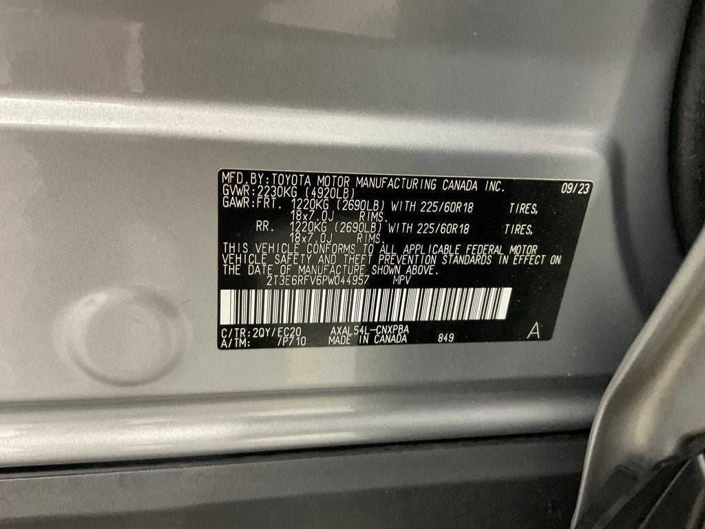 2023 Toyota RAV4 Hybrid XSE ***BLUE CERTIFIED***
