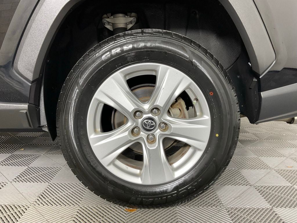 2020 Toyota RAV4 XLE ***BLUE CERTIFIED***