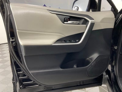 2020 Toyota RAV4 XLE ***BLUE CERTIFIED***