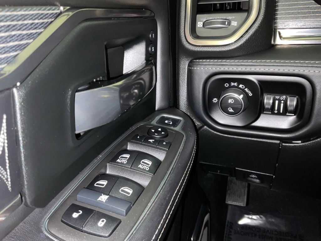 2021 RAM 3500 Limited DRW***BLUE CERTIFIED***