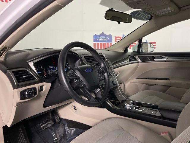 2017 Ford Fusion SE ***BLUE CERTIFIED***