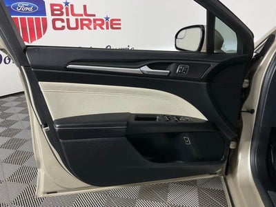 2017 Ford Fusion Hybrid Titanium ***BLUE CERTIFIED***