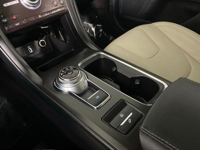 2017 Ford Fusion Hybrid Titanium ***BLUE CERTIFIED***