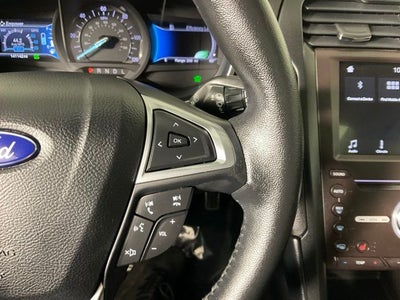 2017 Ford Fusion Hybrid Titanium ***BLUE CERTIFIED***