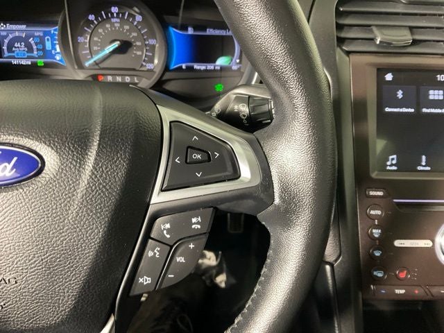 2017 Ford Fusion Hybrid Titanium ***BLUE CERTIFIED***