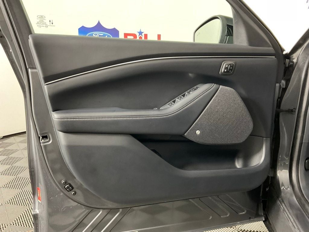 2023 Ford Mustang Mach-E Premium ***GOLD CERTIFIED***