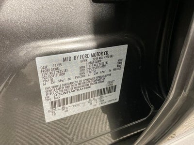 2026 Ford Maverick Lobo Standard