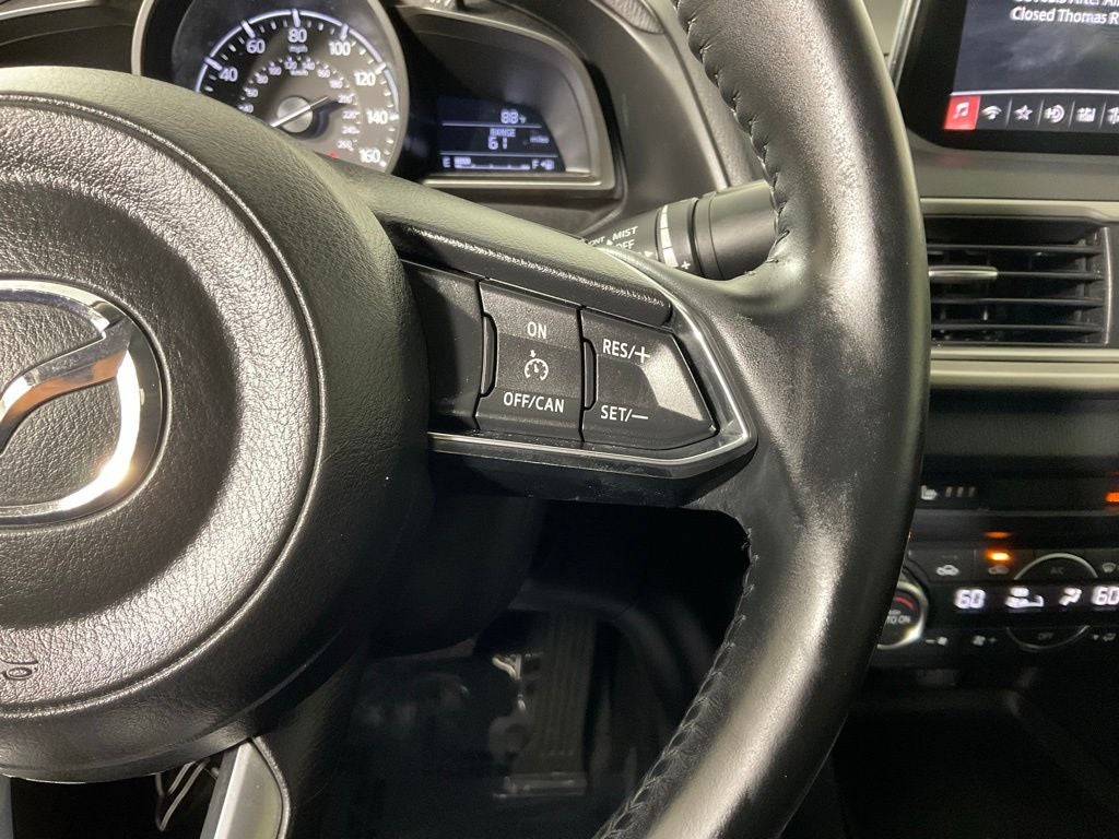 2018 Mazda Mazda3 Touring ***BLUE CERTIFIED***