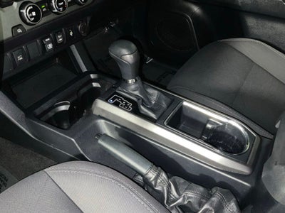 2018 Toyota Tacoma TRD Off-Road V6***BLUE CERTIFIED***