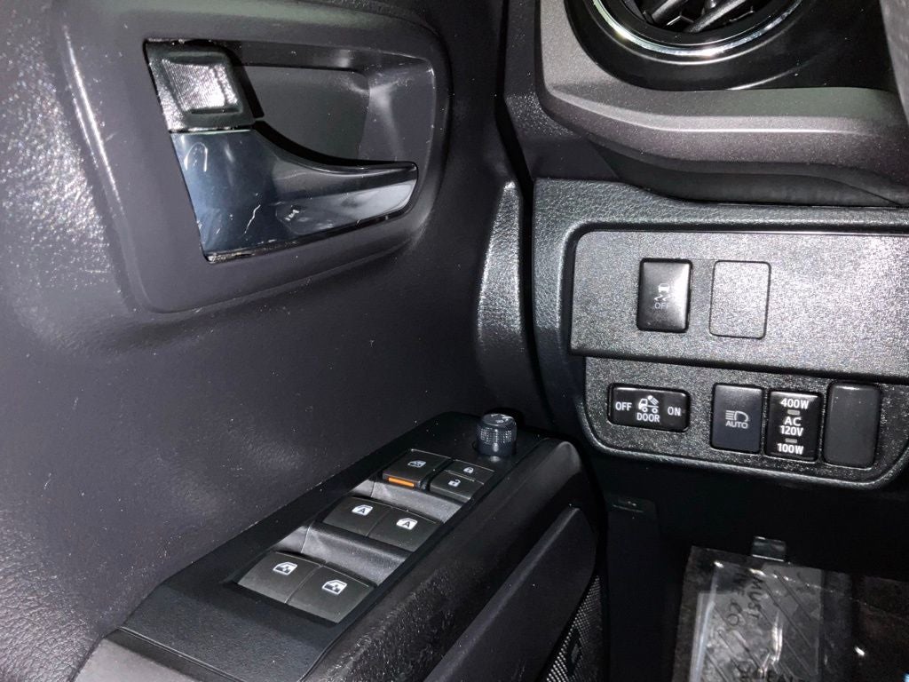 2021 Toyota Tacoma TRD Off-Road V6***BLUE CERTIFIED***
