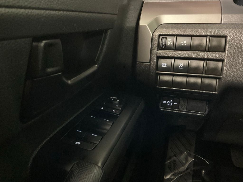 2025 Toyota Tacoma SR5 ***BLUE CERTIFIED***