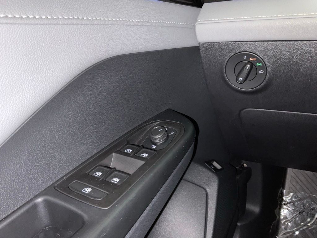 2023 Volkswagen Taos 1.5T SEL ***BLUE CERTIFIED***