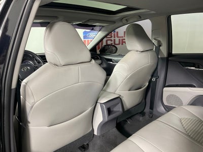 2018 Toyota Camry SE ***BLUE CERTIFIED***
