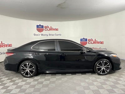 2018 Toyota Camry SE ***BLUE CERTIFIED***