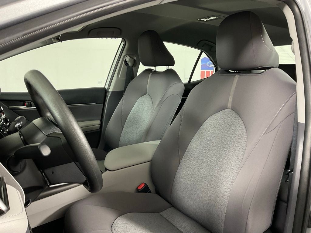 2022 Toyota Camry Hybrid LE ***BLUE CERTIFIED***