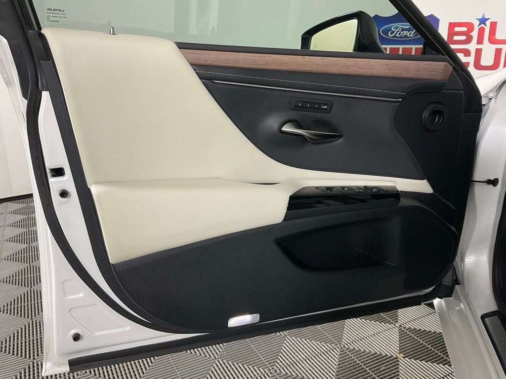 2024 Lexus ES 350 ***BLUE CERTIFIED***