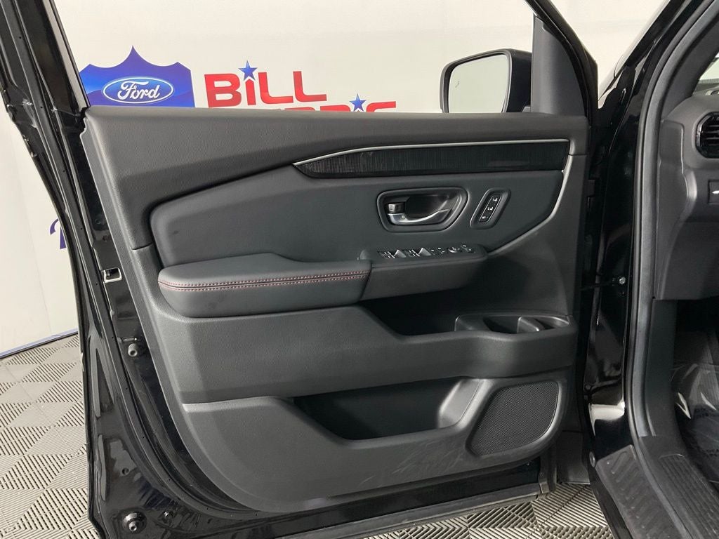 2025 Honda Pilot Black Edition ***BLUE CERTIFIED***