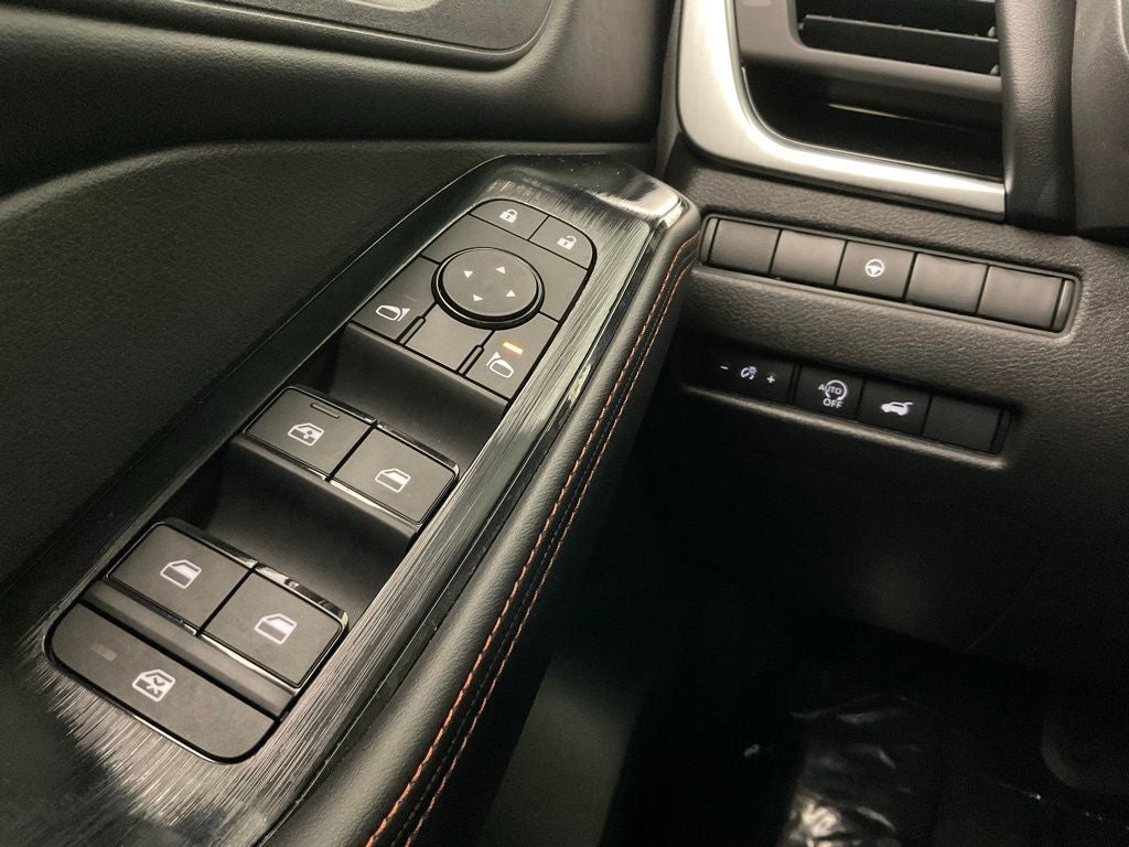 2025 Nissan Rogue Rock Creek ***BLUE CERTIFIED***