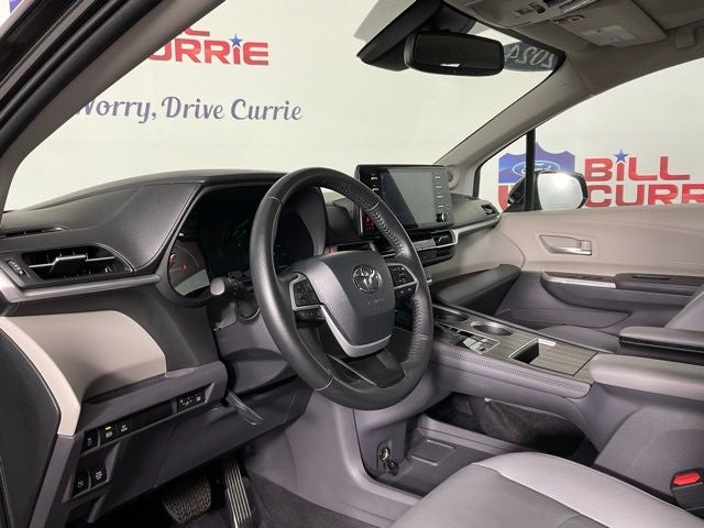2024 Toyota Sienna XLE ***BLUE CERTIFIED***