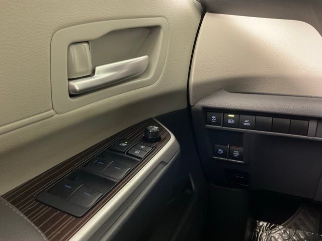 2024 Toyota Sienna XLE ***BLUE CERTIFIED***