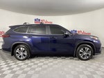 2025 Toyota Highlander XLE ***BLUE CERTIFIED***