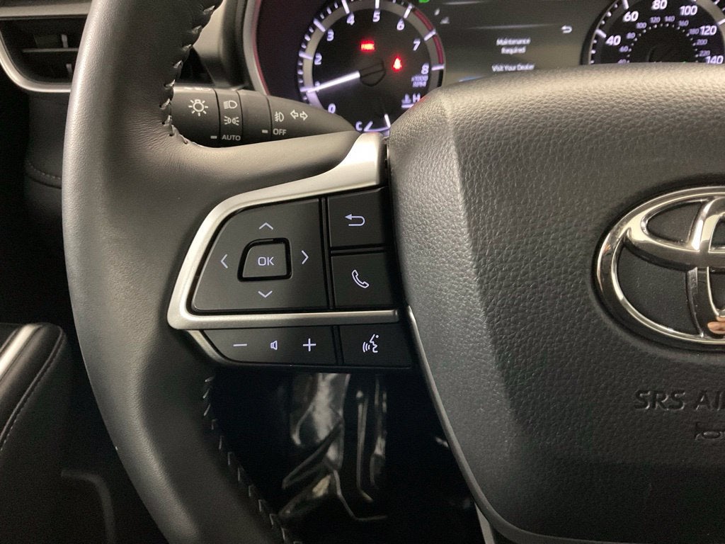 2025 Toyota Highlander XLE ***BLUE CERTIFIED***