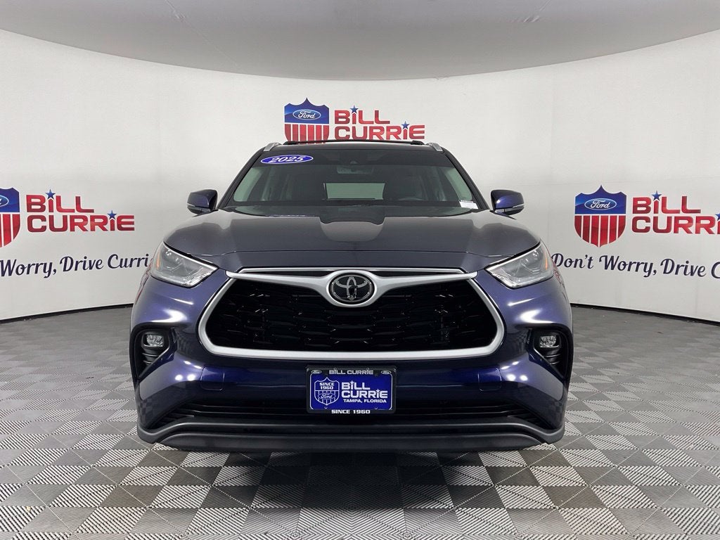 2025 Toyota Highlander XLE ***BLUE CERTIFIED***