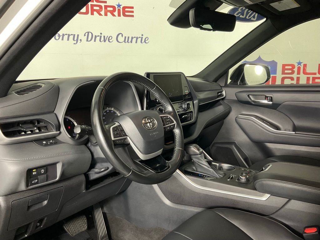 2023 Toyota Highlander XSE ***BLUE CERTIFIED***