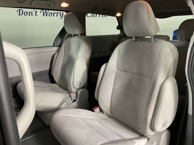 2020 Toyota Sienna L 7 Passenger***BLUE CERTIFIED***