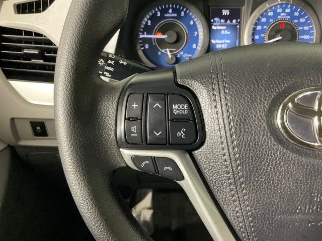 2020 Toyota Sienna L 7 Passenger***BLUE CERTIFIED***