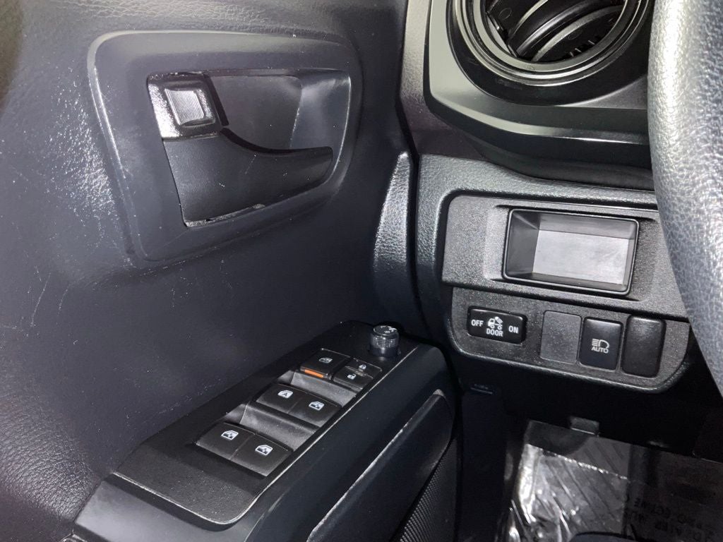 2019 Toyota Tacoma SR ***BLUE CERTIFIED***