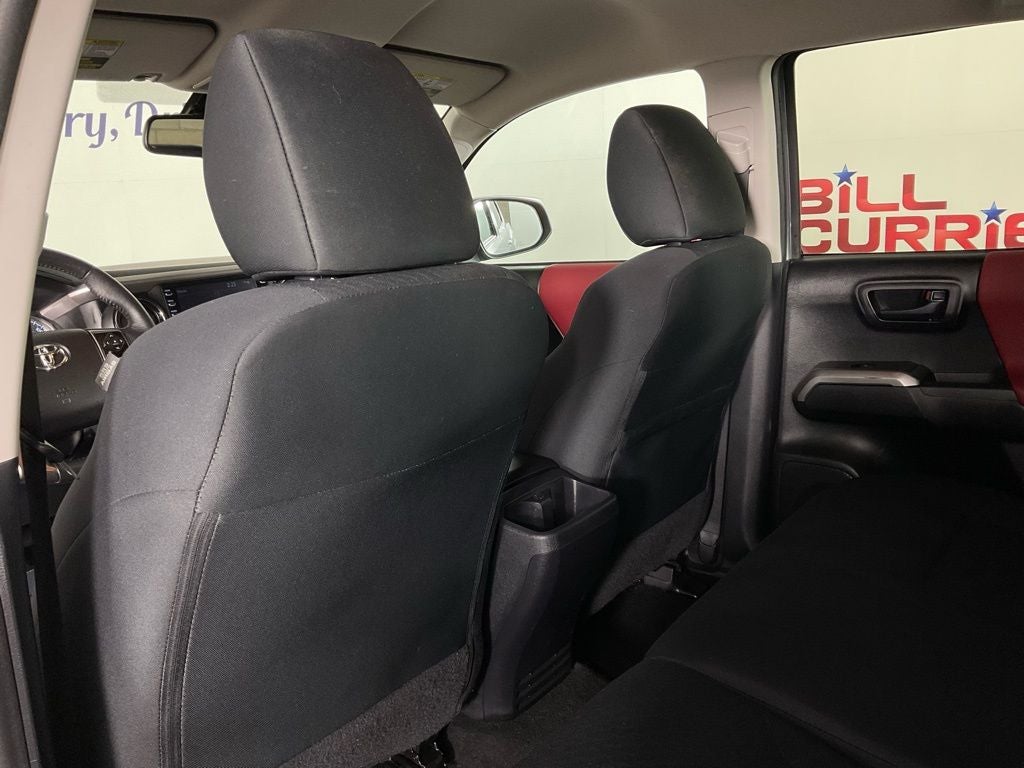 2021 Toyota Tacoma SR5 V6***BLUE CERTIFIED***