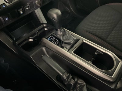 2021 Toyota Tacoma SR5 V6***BLUE CERTIFIED***