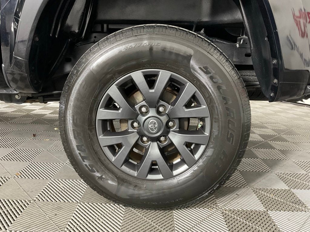 2021 Toyota Tacoma SR5 V6***BLUE CERTIFIED***