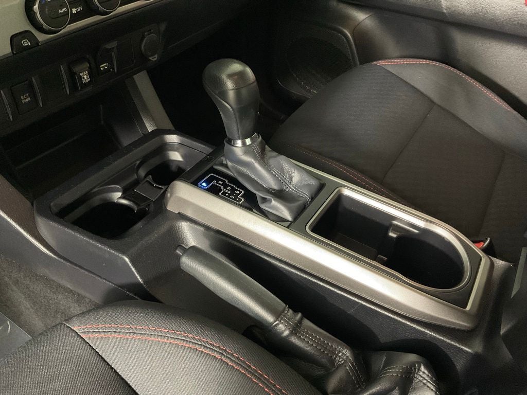 2021 Toyota Tacoma SR5 V6***BLUE CERTIFIED***