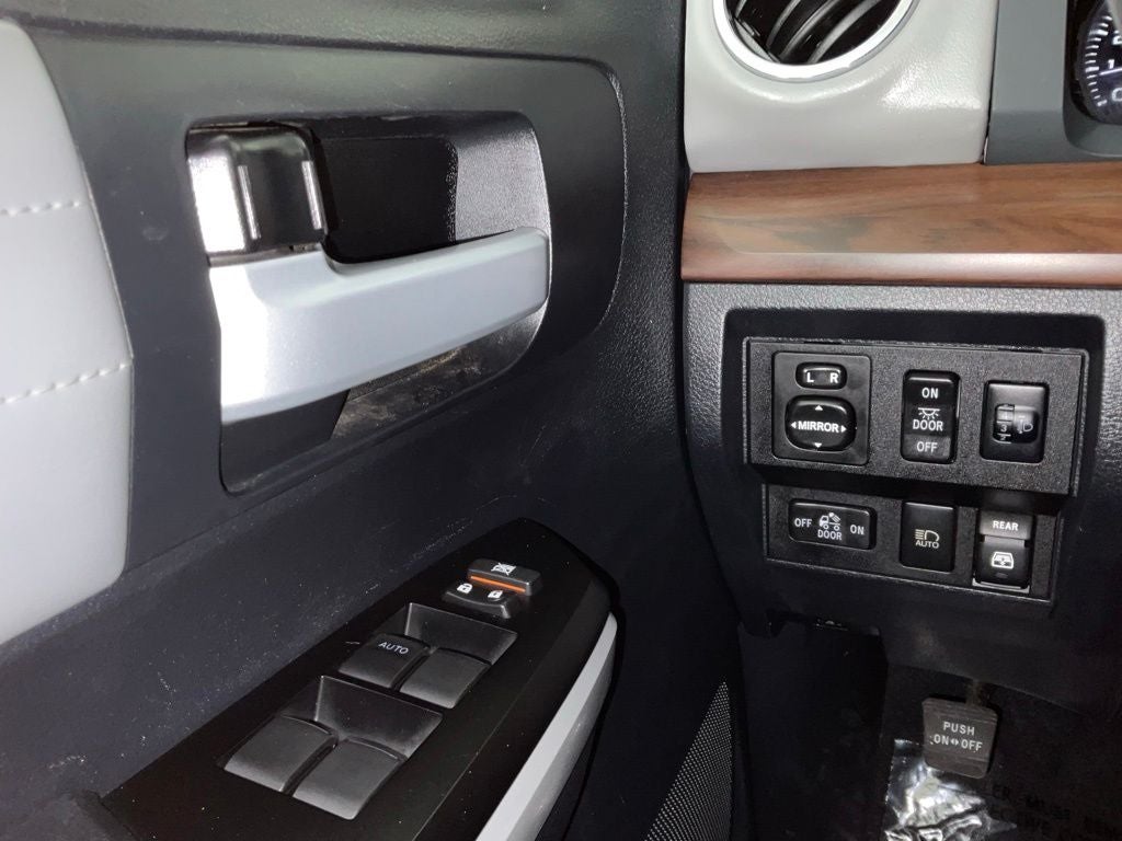 2018 Toyota Tundra Limited ***BLUE CERTIFIED***