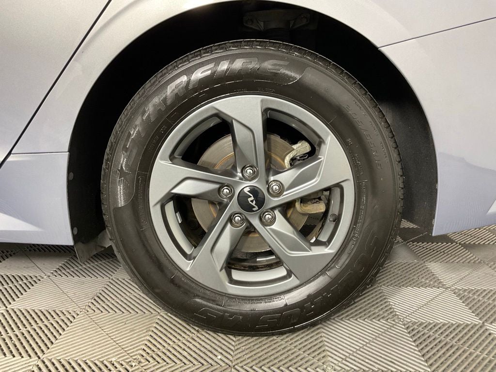 2022 Kia K5 LXS ***BLUE CERTIFIED***