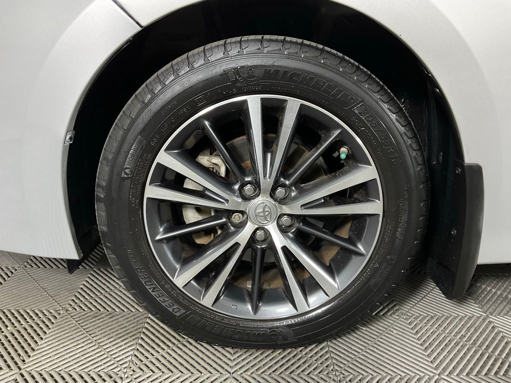 2018 Toyota Corolla LE ***BLUE CERTIFIED***