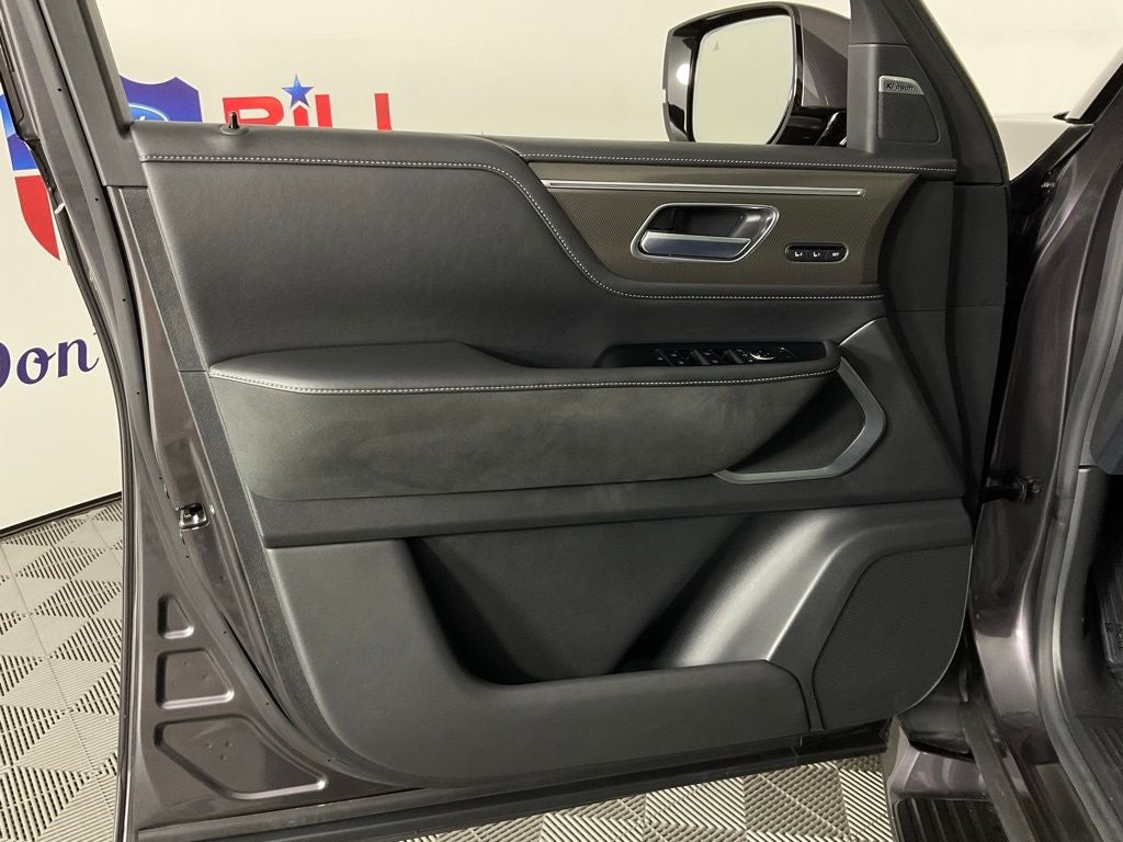 2025 INFINITI QX80 LUXE ***BLUE CERTIFIED***