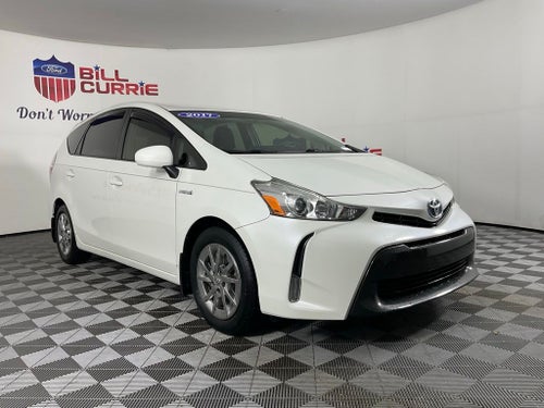 2017 Toyota Prius v Three ***BLUE CERTIFIED***
