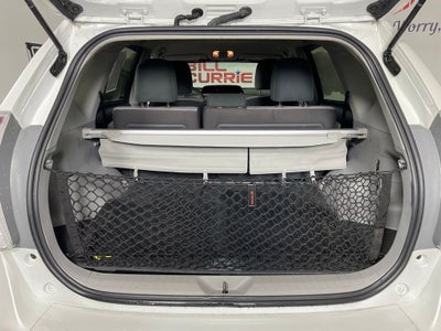 2017 Toyota Prius v Three ***BLUE CERTIFIED***