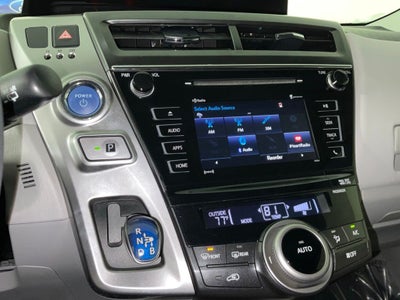 2017 Toyota Prius v Three ***BLUE CERTIFIED***